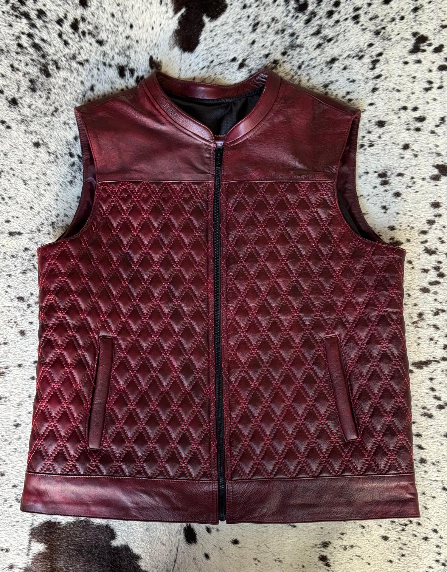 CHALECO RES CRAZY ABULLONADO VINO