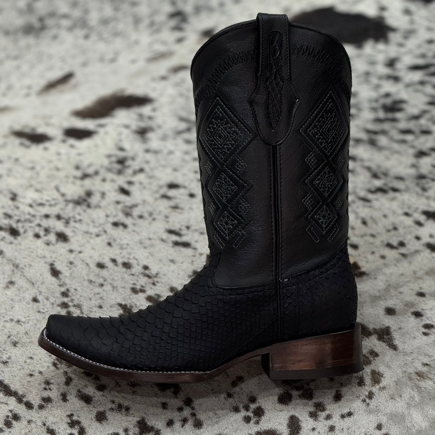 BOTAS DUBAI PYTHON NOBUCK BLACK