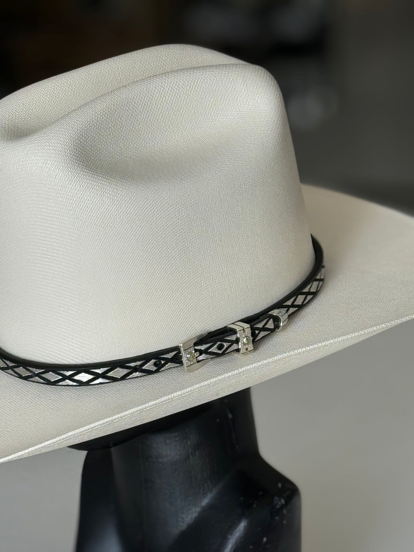 SOMBRERO + TOQUILLA DE PLATA